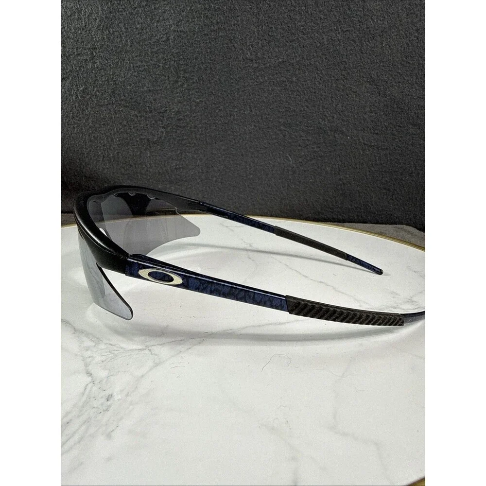 Oakley M Frame Shield Sunglasses Black Frame Gray Lens MISSING NOSE PAD SEE PICS